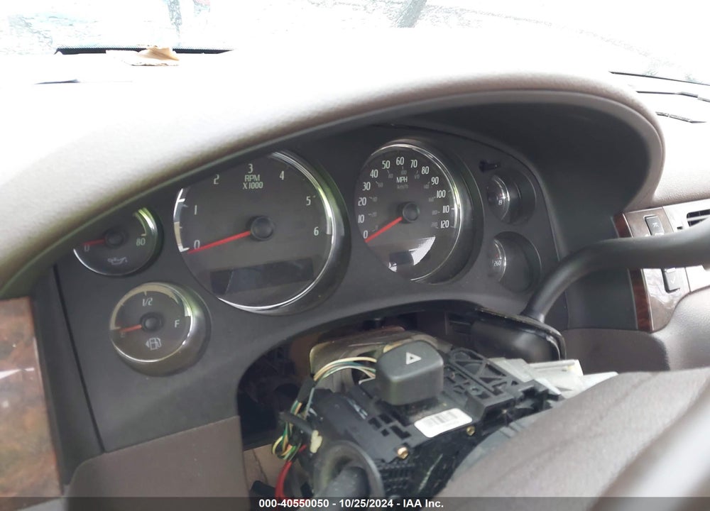 2007 GMC YUKON DENALI VIN: 1GKFK63817J399017