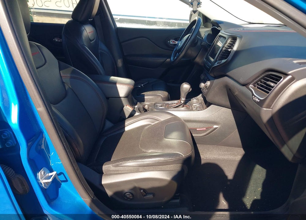 2019 JEEP CHEROKEE TRAILHAWK ELITE 4X4 VIN: 1C4PJMBX6KD351228