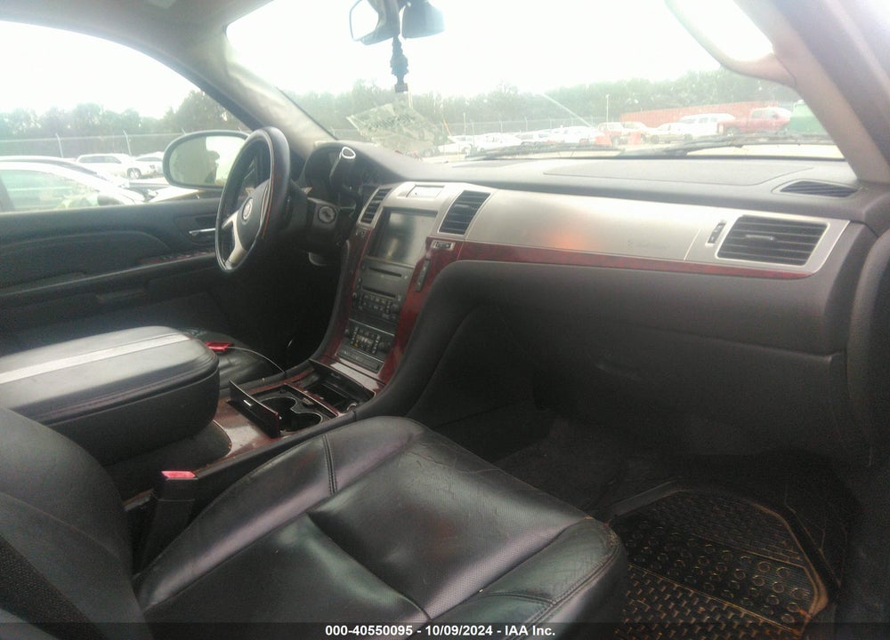 2008 CADILLAC ESCALADE STANDARD VIN: 1GYFK63838R237723