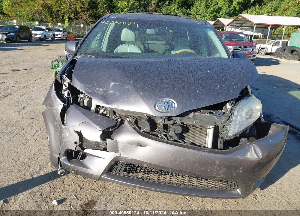 2011 TOYOTA SIENNA LIMITED V6 VIN: 5TDYK3DC4BS165214