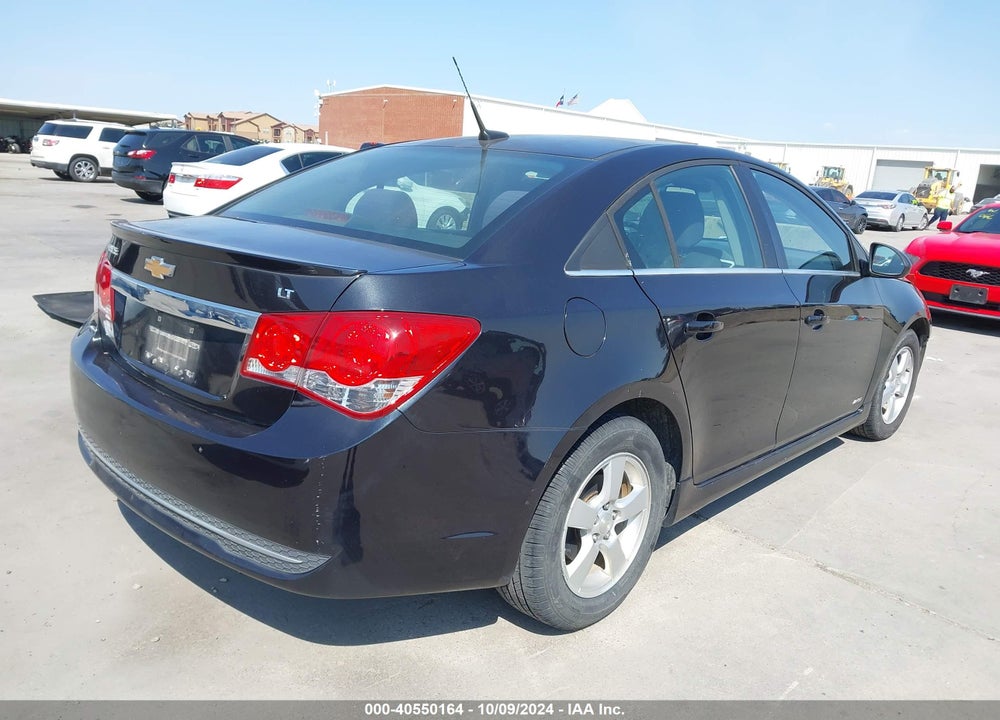 2014 CHEVROLET CRUZE 1LT AUTO VIN: 1G1PC5SB0E7431592