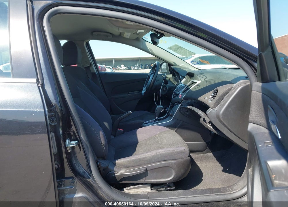 2014 CHEVROLET CRUZE 1LT AUTO VIN: 1G1PC5SB0E7431592