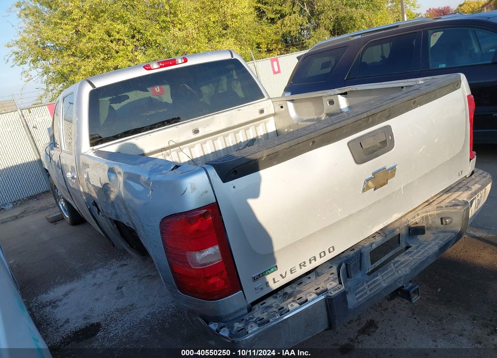 2011 CHEVROLET SILVERADO 1500 LT VIN: 3GCPCSE08BG200116