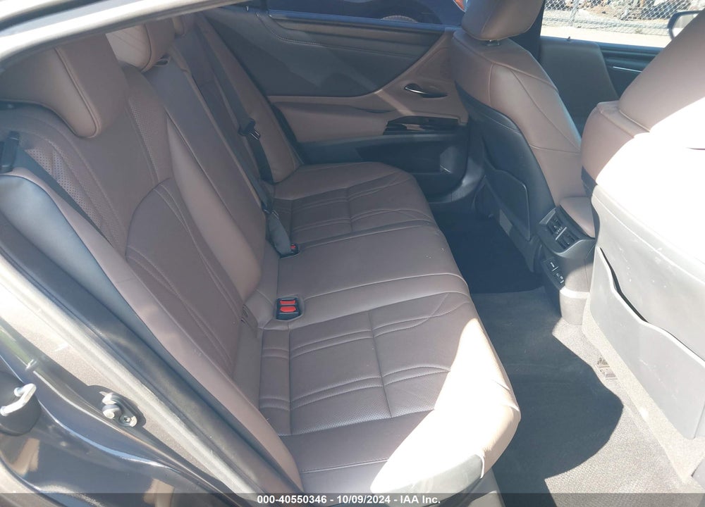 2023 LEXUS ES 300H LUXURY VIN: 58AEA1C14PU027979