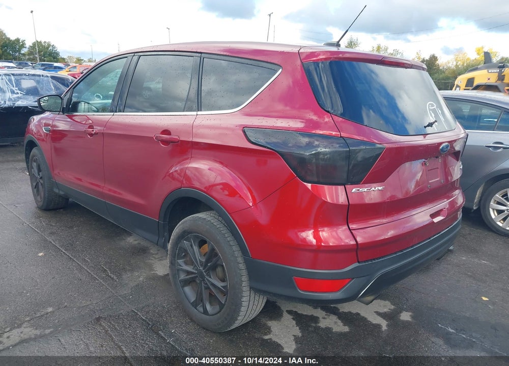 2017 FORD ESCAPE SE VIN: 1FMCU0GDXHUE57098