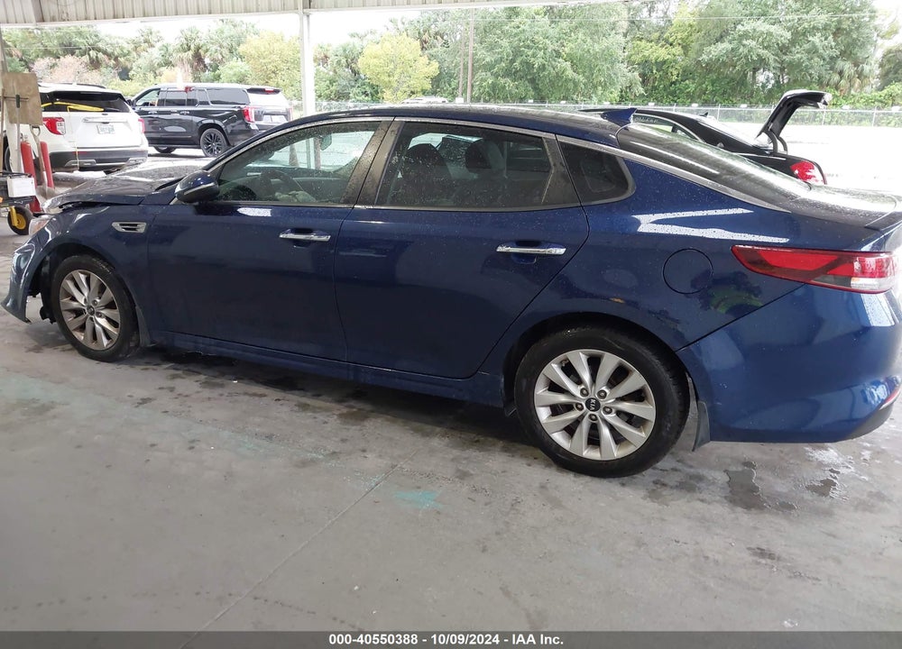 2018 KIA OPTIMA VIN: 5XXGT4L36JG191202