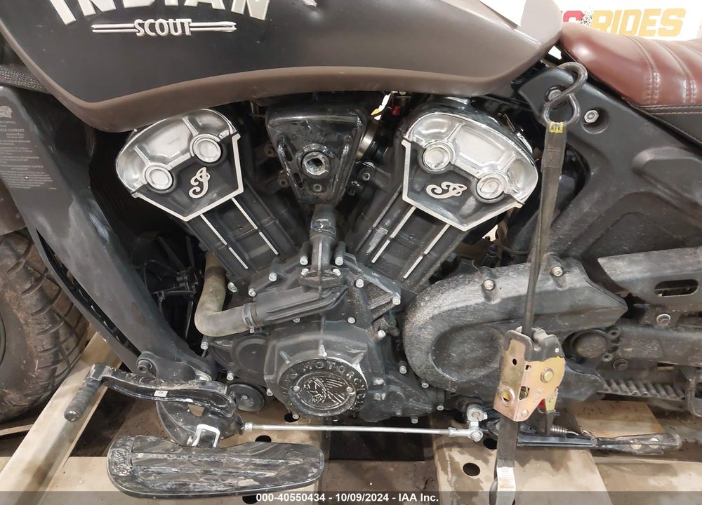 2019 INDIAN MOTORCYCLE CO. SCOUT BOBBER ABS VIN: 56KMTA00XK3141104