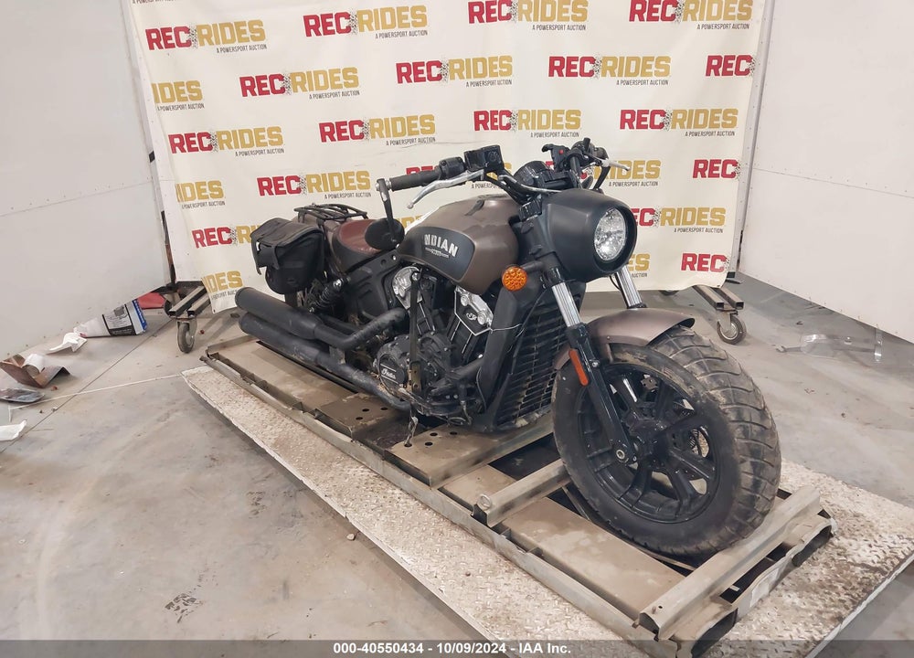 2019 INDIAN MOTORCYCLE CO. SCOUT BOBBER ABS VIN: 56KMTA00XK3141104