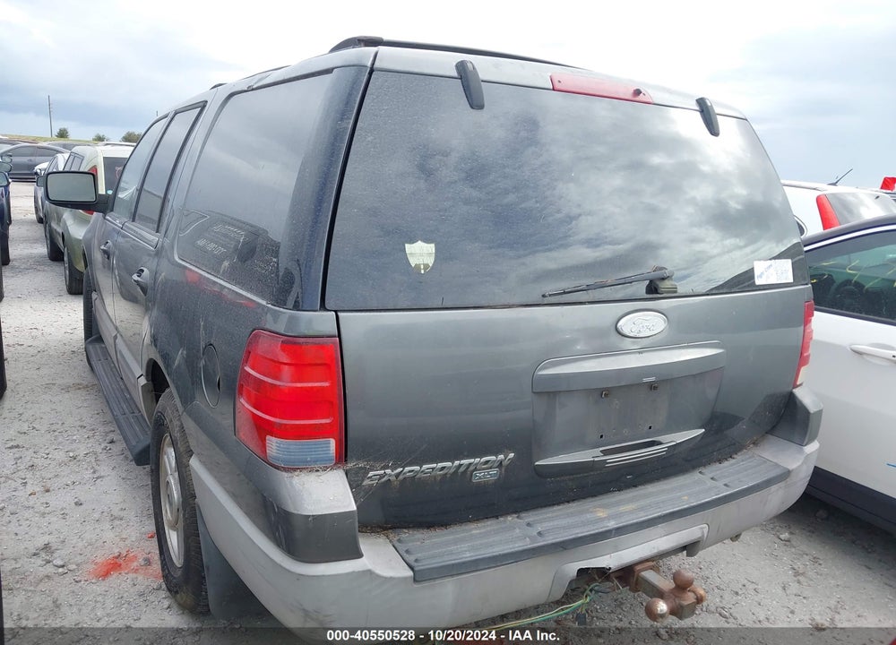 2003 FORD EXPEDITION XLT VIN: 1FMRU15W33LA82142