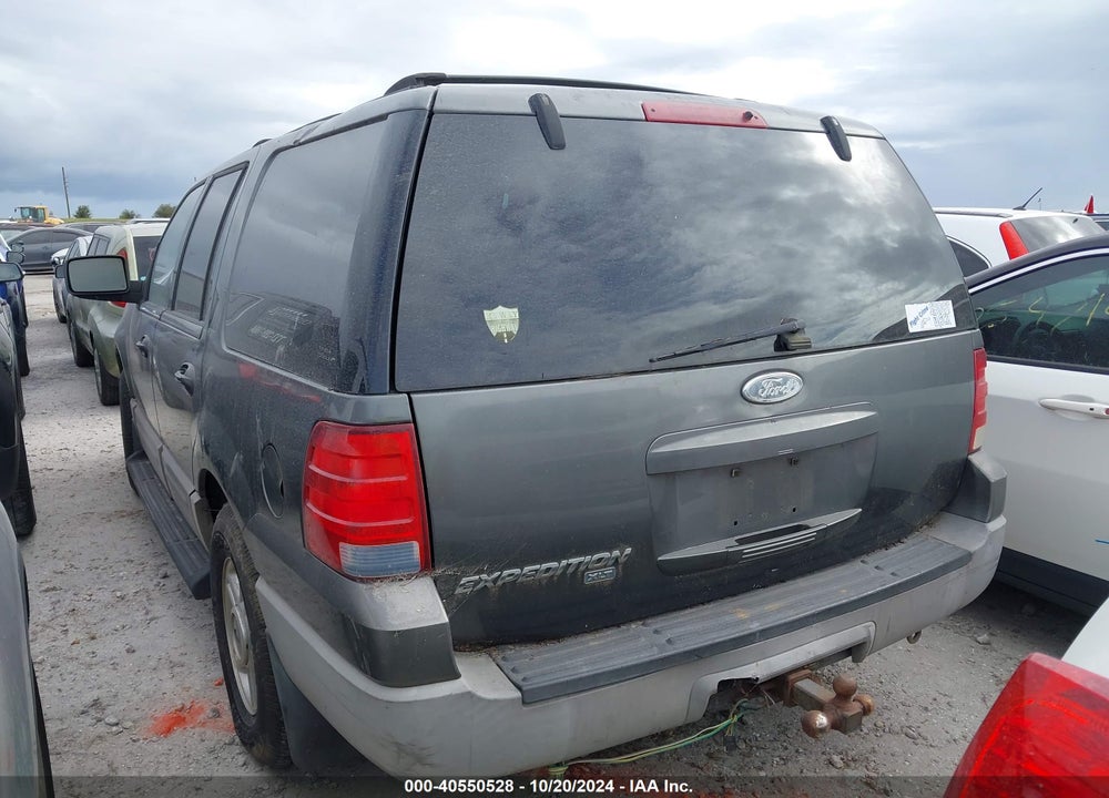 2003 FORD EXPEDITION XLT VIN: 1FMRU15W33LA82142