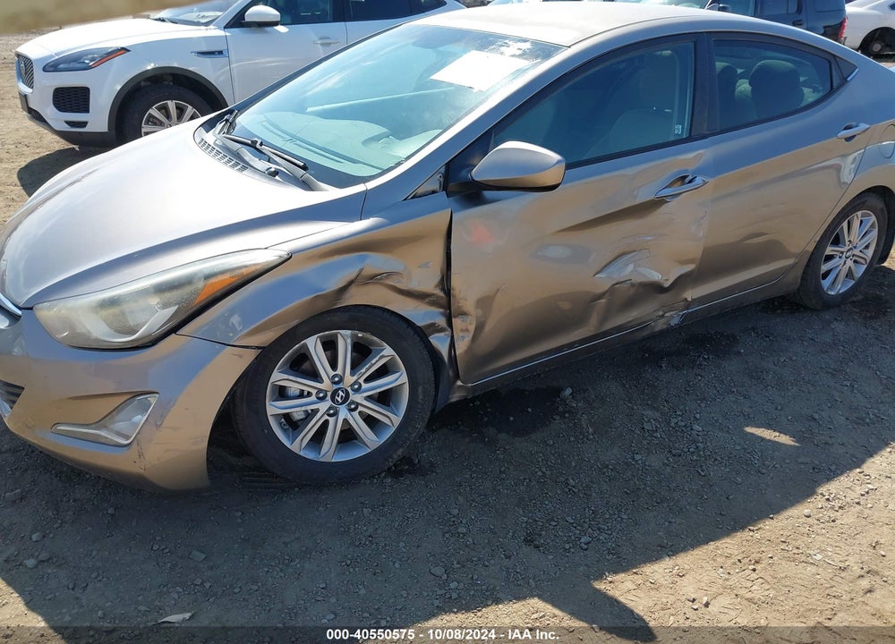 2014 HYUNDAI ELANTRA SE VIN: 5NPDH4AE4EH536178