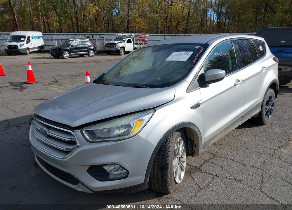 2017 FORD ESCAPE SE VIN: 1FMCU9GD2HUC68465