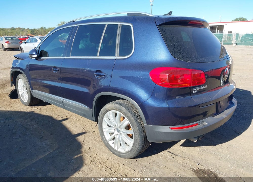 2016 VOLKSWAGEN TIGUAN SE VIN: WVGAV7AX0GW567371