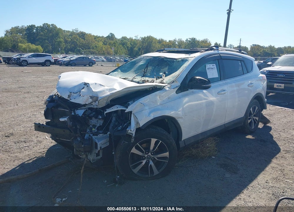 2016 TOYOTA RAV4 XLE VIN: 2T3RFREV0GW437579