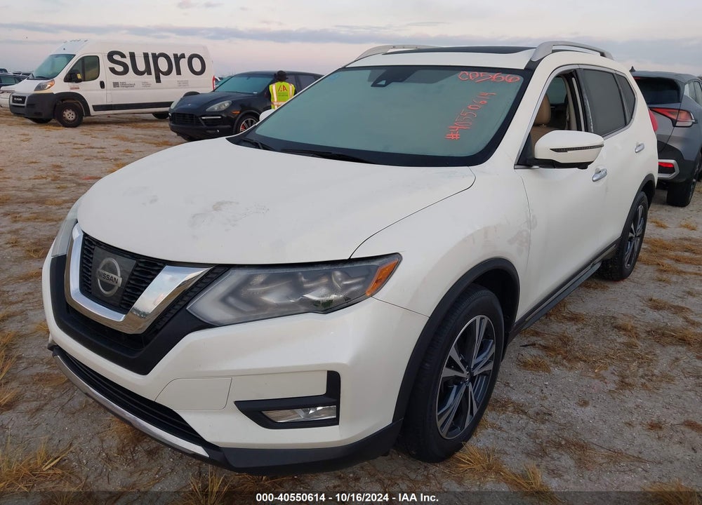 2017 NISSAN ROGUE SL VIN: 5N1AT2MT4HC847069