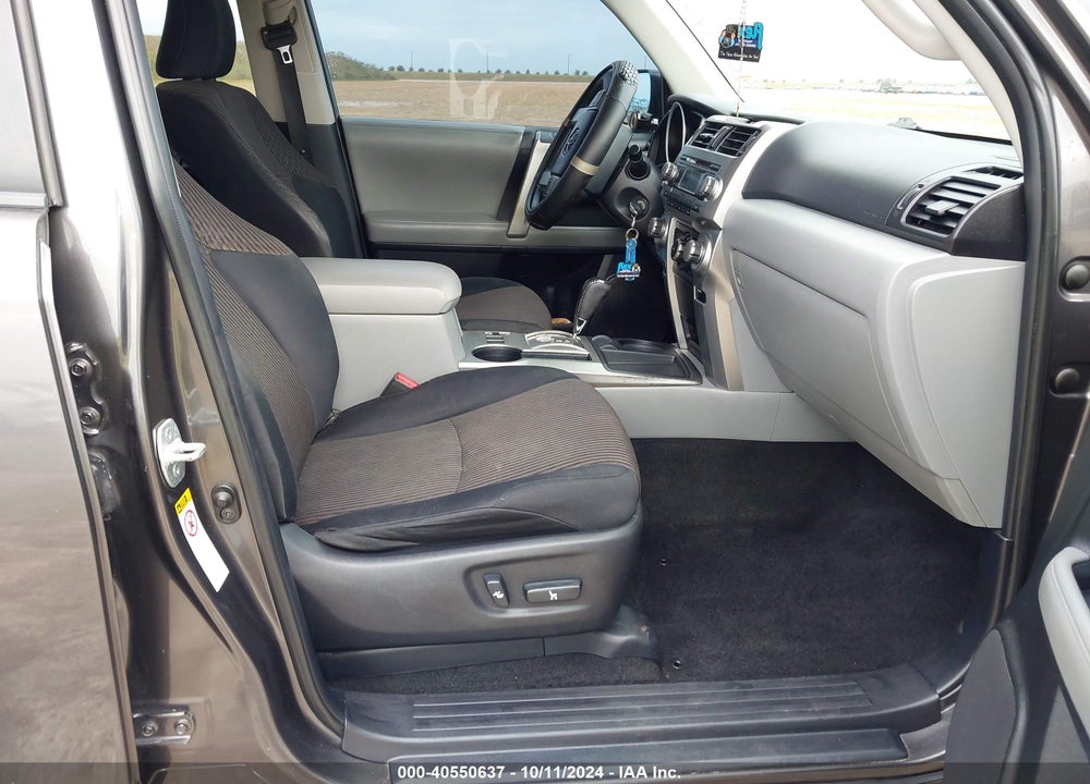 2012 TOYOTA 4RUNNER SR5 VIN: JTEZU5JR0C5039258