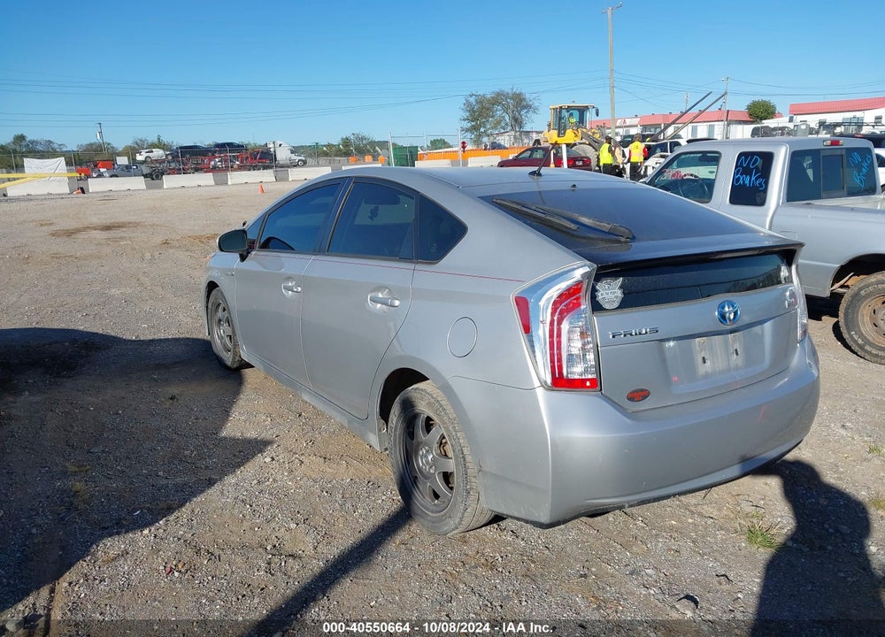 2013 TOYOTA PRIUS TWO VIN: JTDKN3DU8D5704531