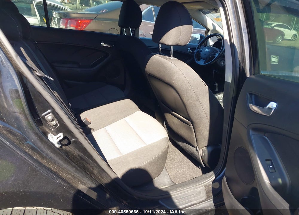 2016 KIA FORTE EX VIN: KNAFX5A82G5627736
