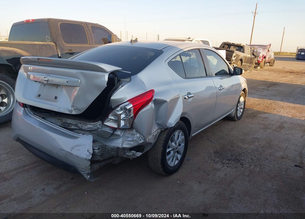 2019 NISSAN VERSA 1.6 SV VIN: 3N1CN7AP8KL831855