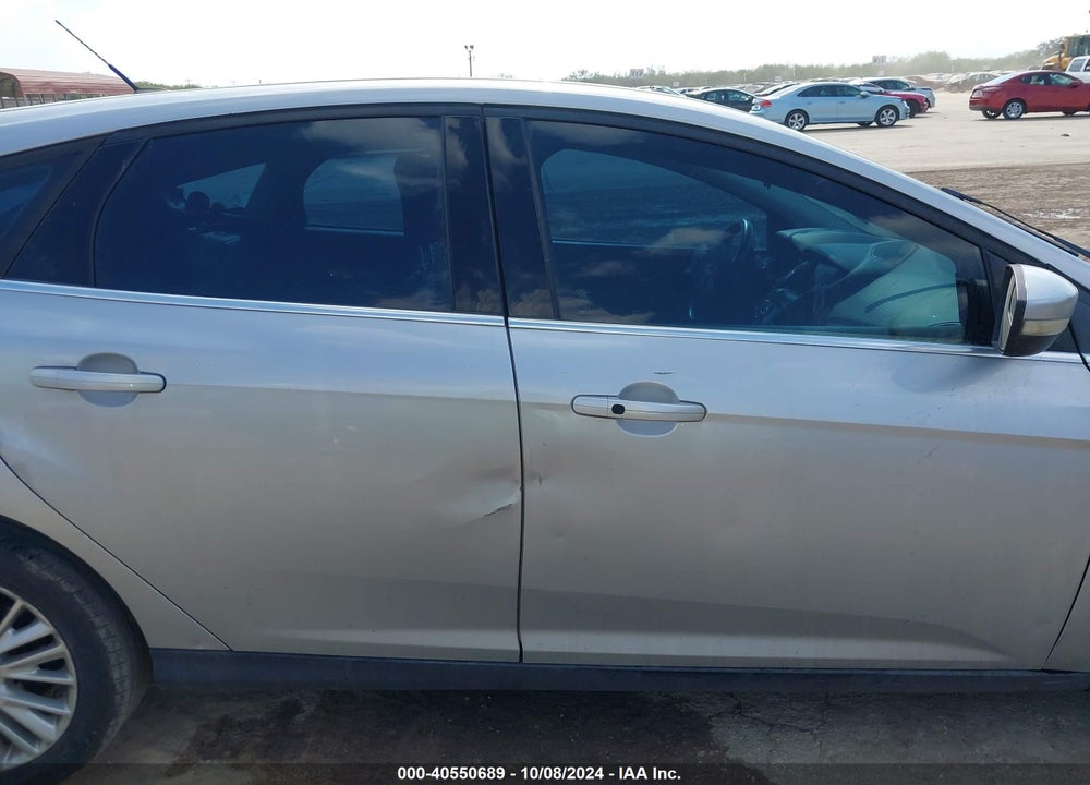 2015 FORD FOCUS TITANIUM VIN: 1FADP3N2XFL238427