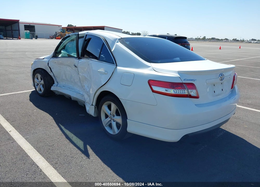 2011 TOYOTA CAMRY SE VIN: 4T1BF3EK9BU749664