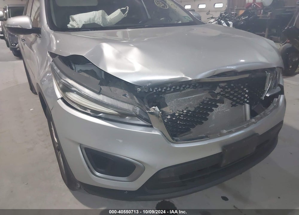 2016 KIA SORENTO 2.4L LX VIN: 5XYPGDA37GG029591