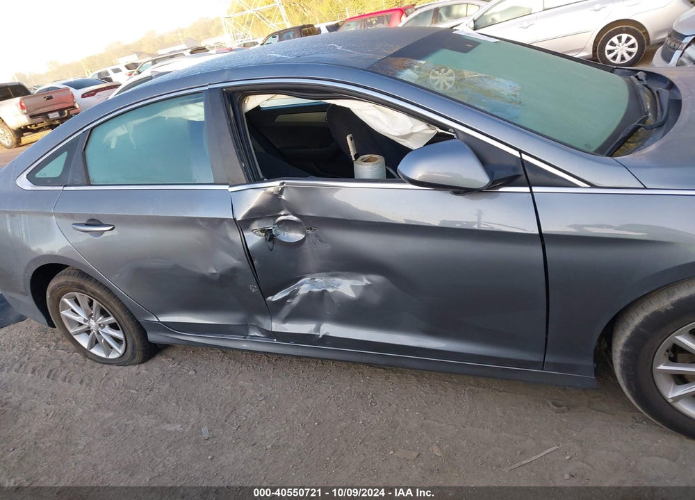 2019 HYUNDAI SONATA SE VIN: 5NPE24AF3KH743946