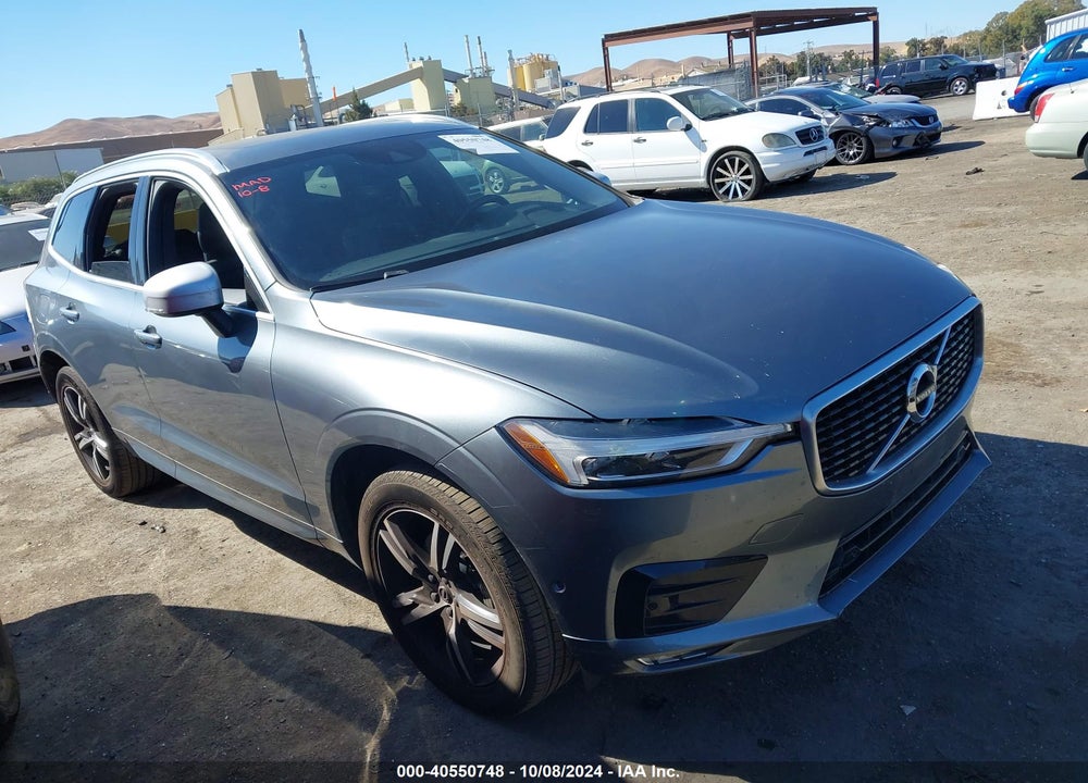 2018 VOLVO XC60 T5 R-DESIGN VIN: LYV102RM2JB118125
