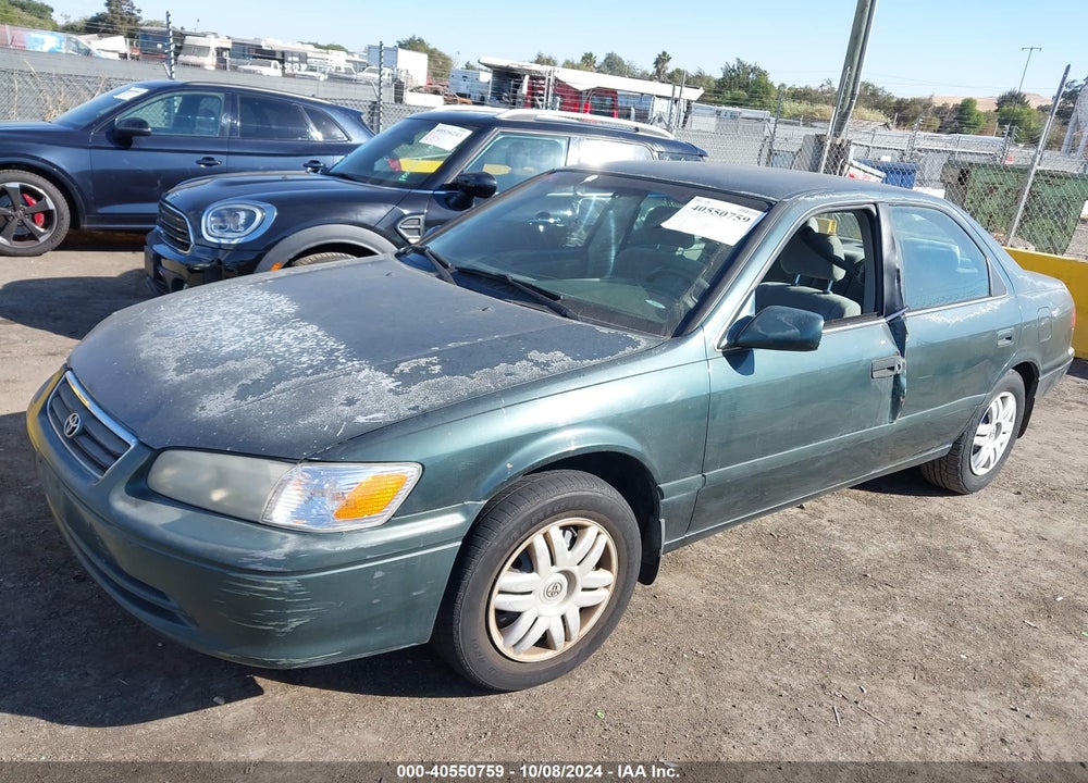 2001 TOYOTA CAMRY LE V6 VIN: 4T1BF22K01U958384