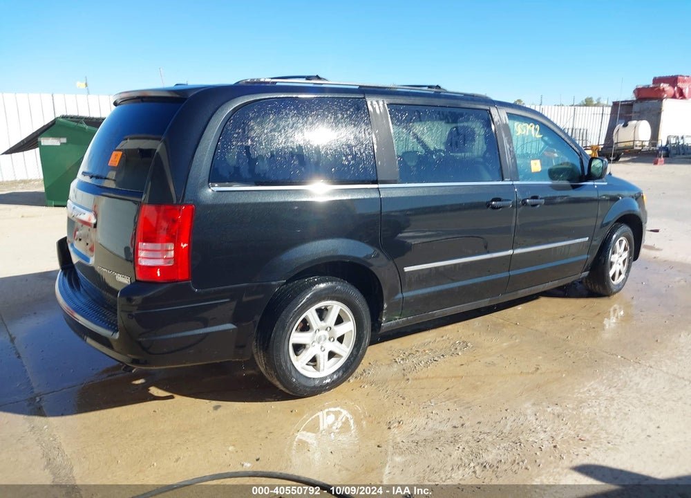 2010 CHRYSLER TOWN & COUNTRY TOURING VIN: 2A4RR5D15AR112873