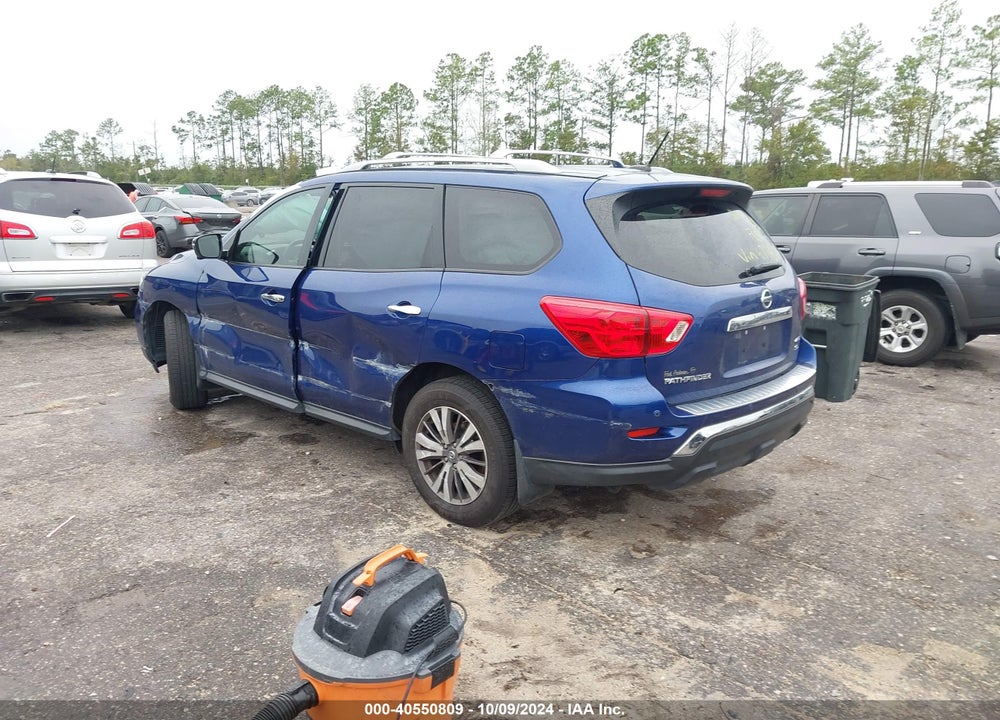 2018 NISSAN PATHFINDER SL VIN: 5N1DR2MM5JC678626