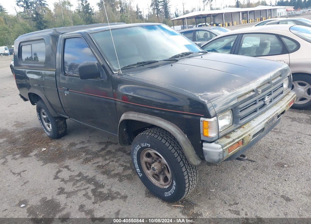 1992 NISSAN TRUCK SHORT WHEELBASE VIN: 1N6SD11Y6NC317145