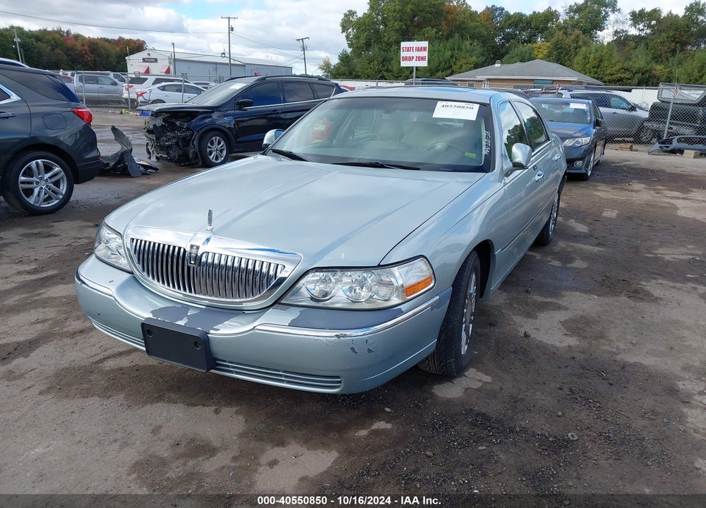 2007 LINCOLN TOWN CAR SIGNATURE LIMITED VIN: 1LNHM82V47Y628956