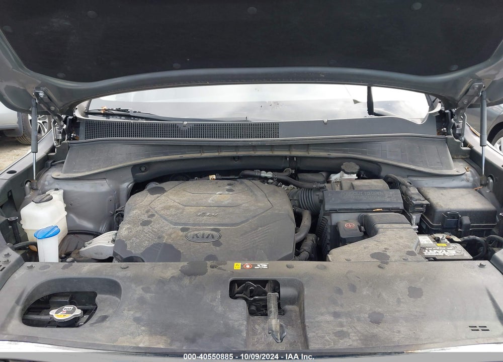2019 KIA SORENTO 3.3L SX VIN: 5XYPK4A51KG534230