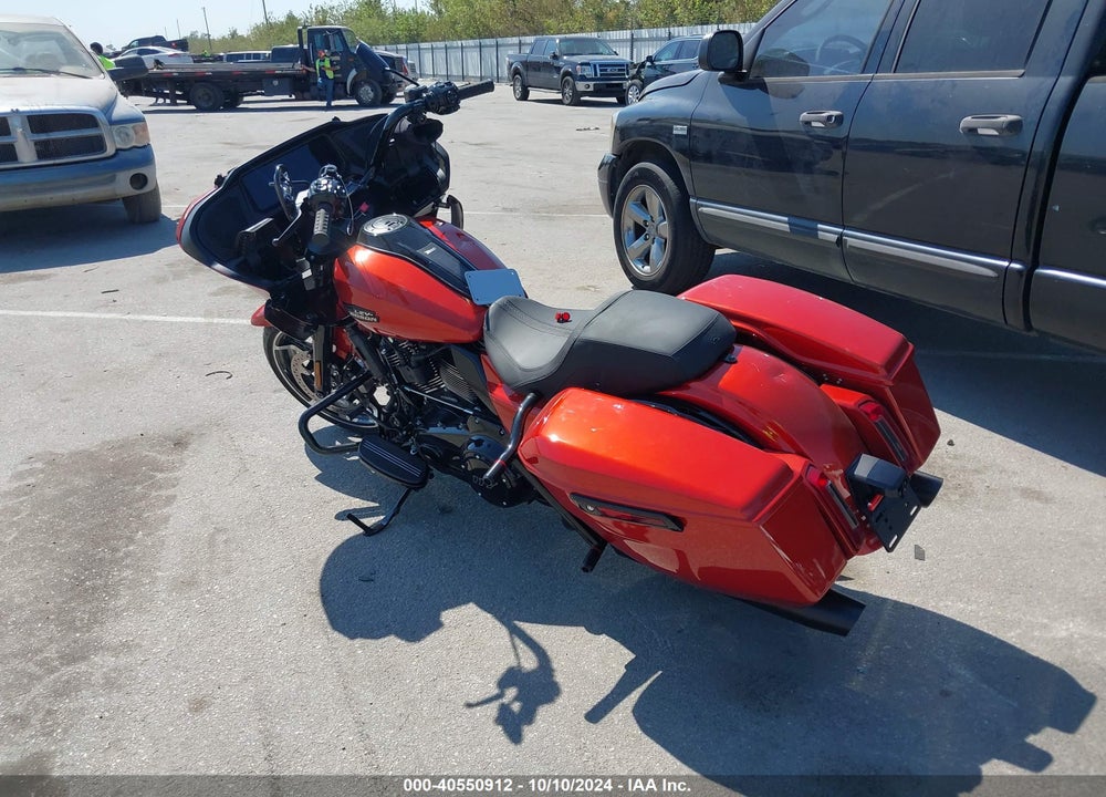 2024 HARLEY-DAVIDSON FLTRX VIN: 1HD1KH719RB632295