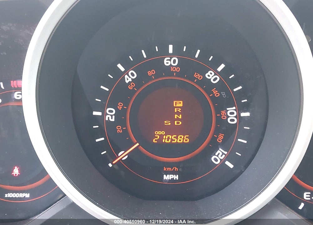 2013 TOYOTA 4RUNNER LIMITED VIN: JTEZU5JR1D5052070