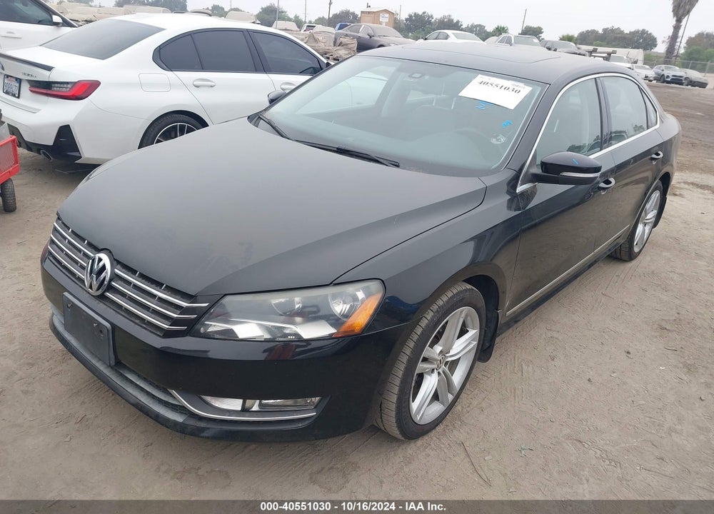 2014 VOLKSWAGEN PASSAT 2.0L TDI SE VIN: 1VWBN7A35EC069345