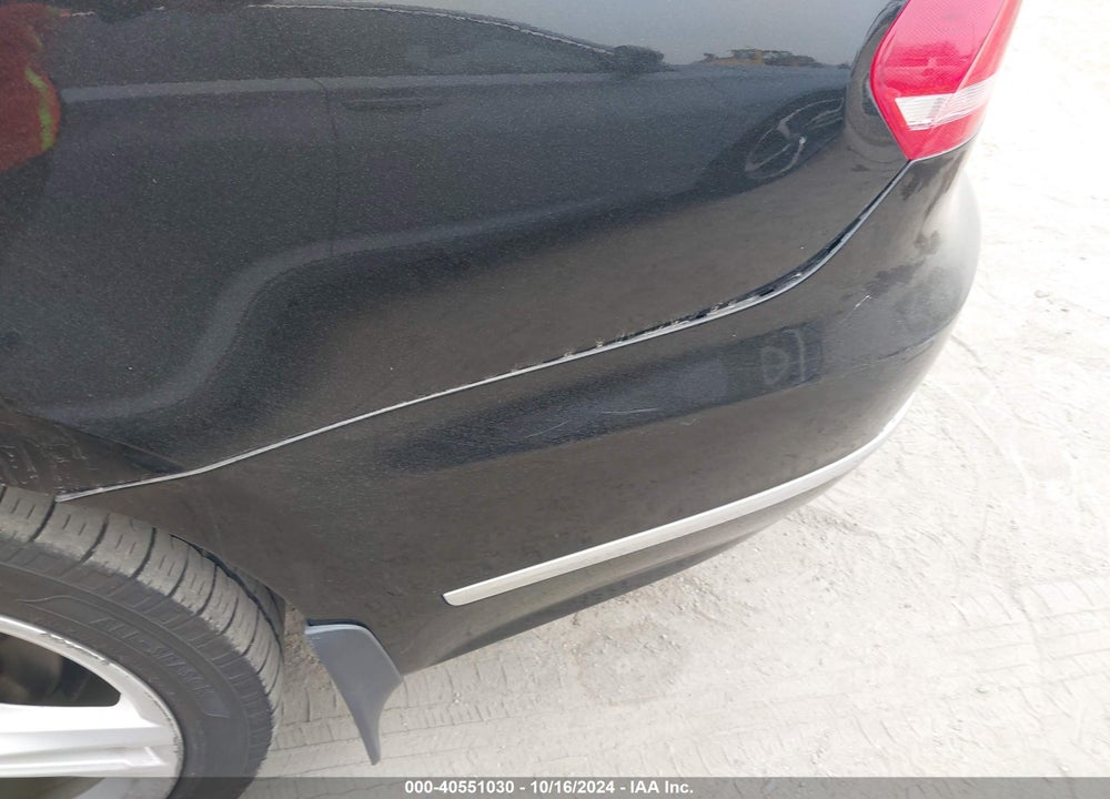 2014 VOLKSWAGEN PASSAT 2.0L TDI SE VIN: 1VWBN7A35EC069345