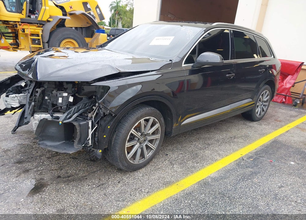 2017 AUDI Q7 3.0T PREMIUM VIN: WA1LAAF79HD025935