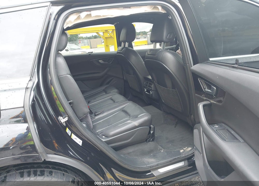 2017 AUDI Q7 3.0T PREMIUM VIN: WA1LAAF79HD025935