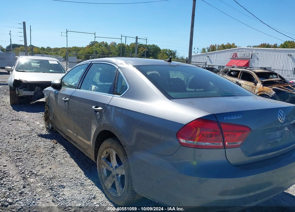 2012 VOLKSWAGEN PASSAT 2.5L SE VIN: 1VWBP7A3XCC062754