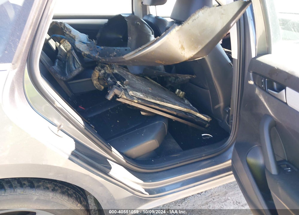 2012 VOLKSWAGEN PASSAT 2.5L SE VIN: 1VWBP7A3XCC062754