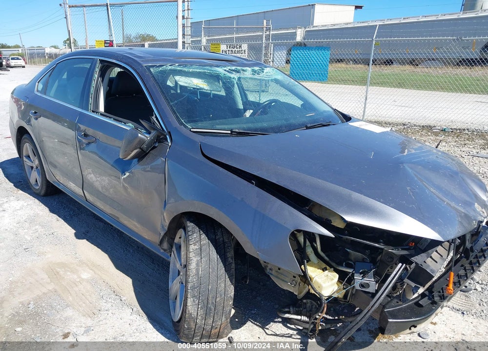 2012 VOLKSWAGEN PASSAT 2.5L SE VIN: 1VWBP7A3XCC062754