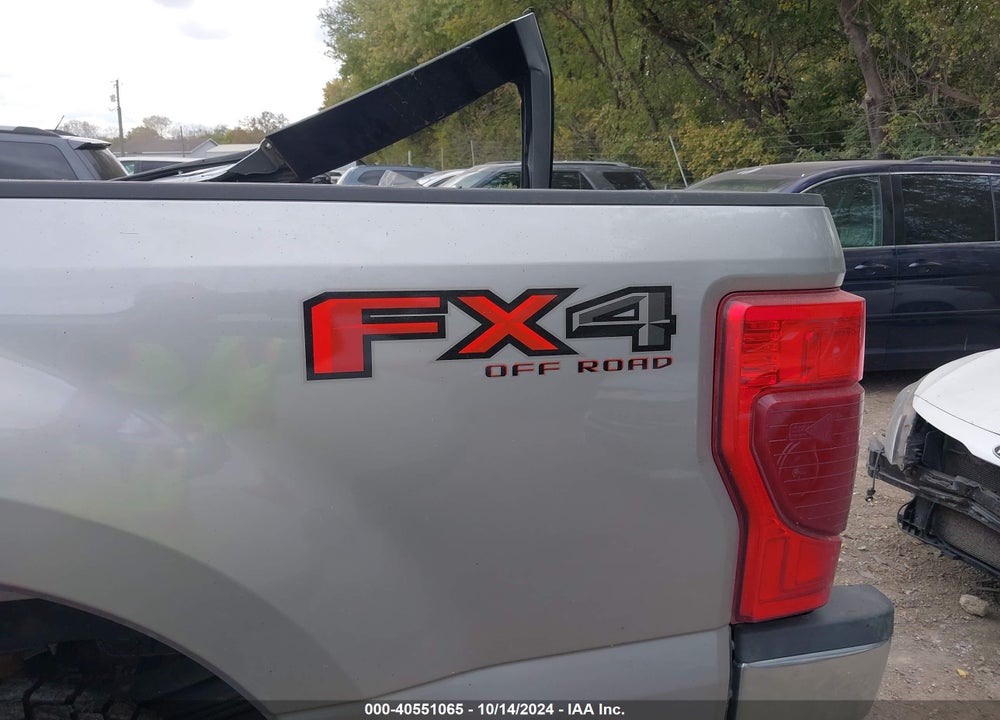 2021 FORD F-350 LARIAT VIN: 1FT8W3BTXMEC19132