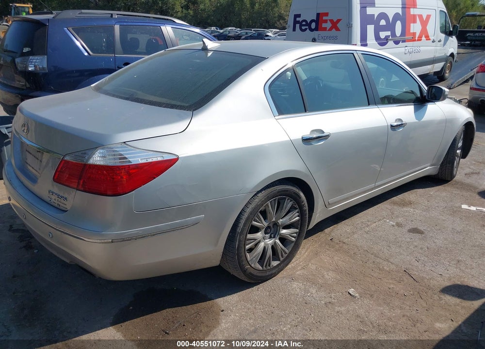 2009 HYUNDAI GENESIS 3.8 VIN: KMHGC46E79U043283
