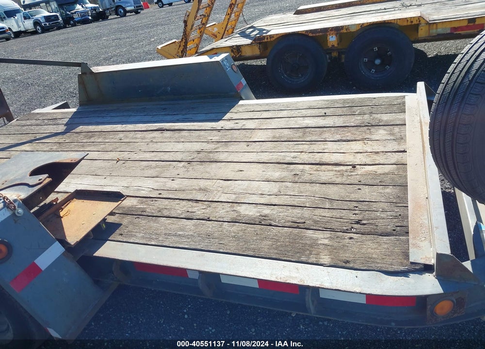 2009 TOWMASTER NA VIN: 4KNUB12299L160395