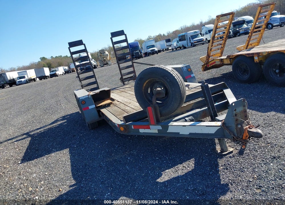 2009 TOWMASTER NA VIN: 4KNUB12299L160395