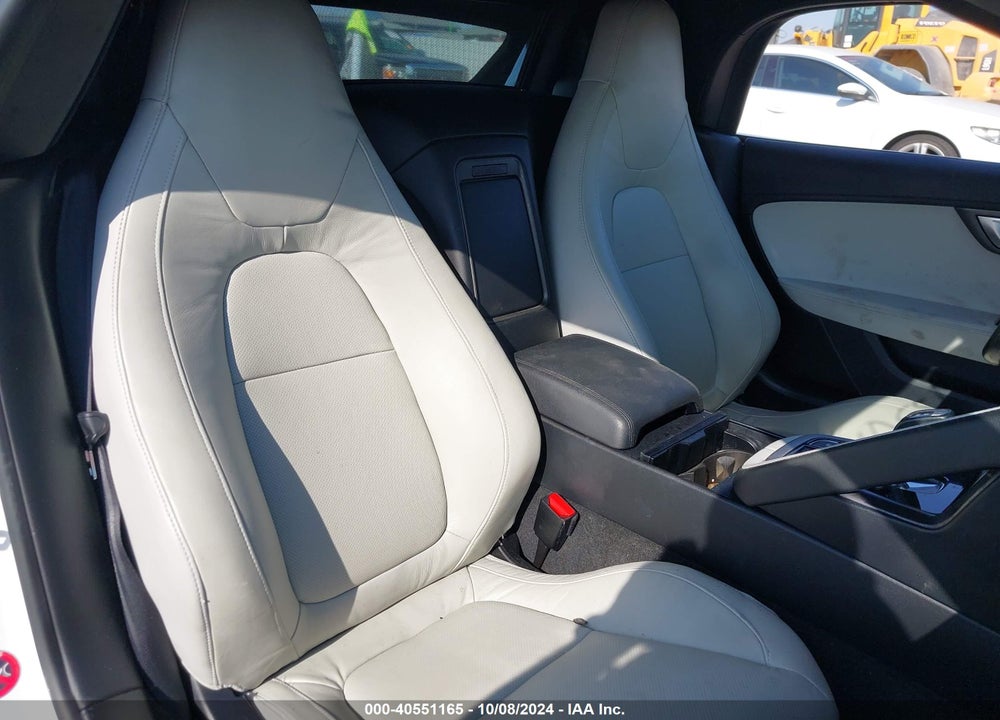 2014 JAGUAR F-TYPE VIN: SAJWA6E77E8K07527