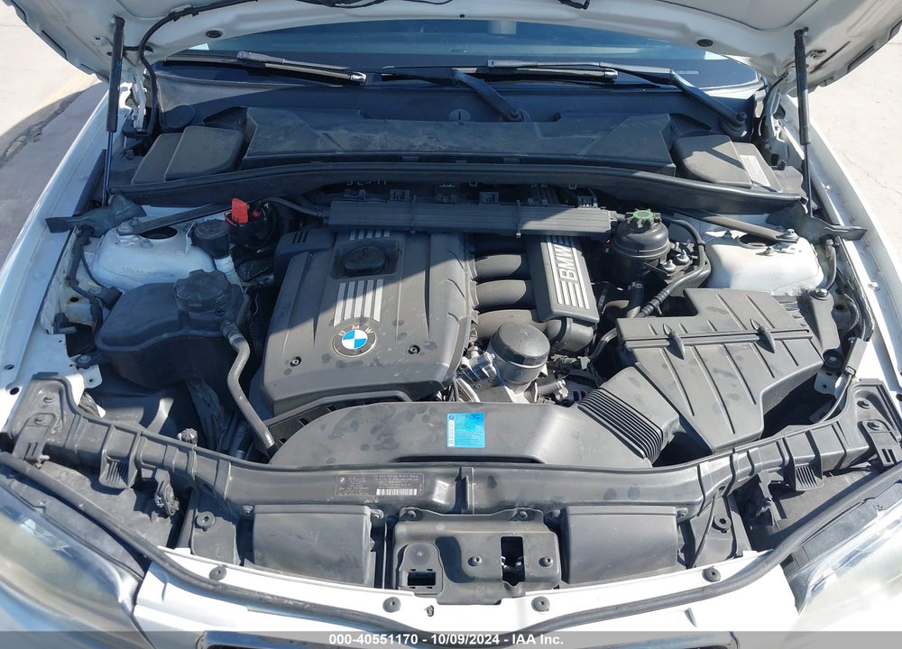 2011 BMW 128I VIN: WBAUP7C56BVP21293
