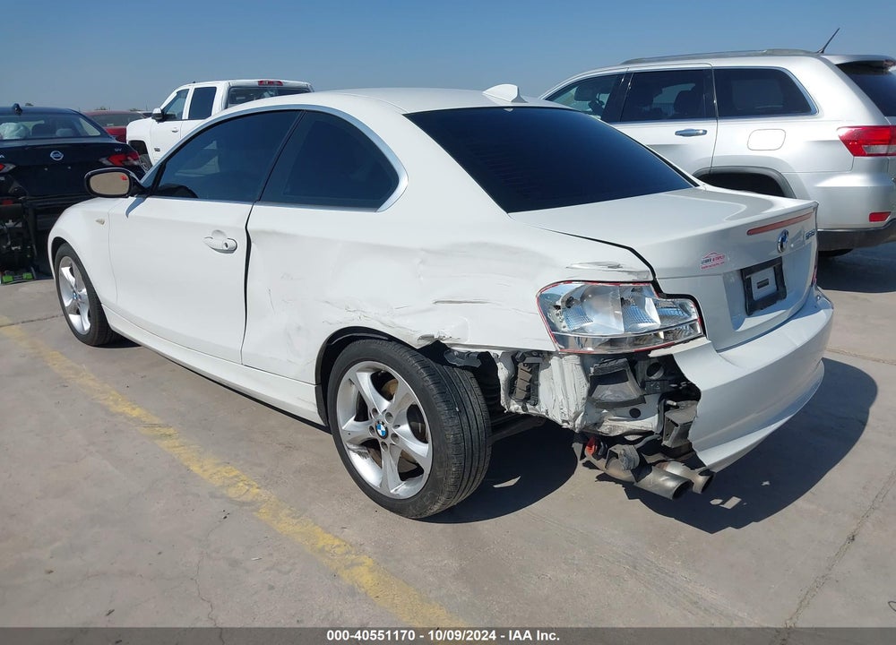 2011 BMW 128I VIN: WBAUP7C56BVP21293